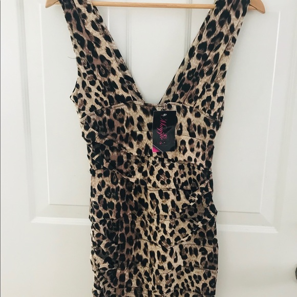 NWT Leopard Dress Size S - Picture 2 of 3